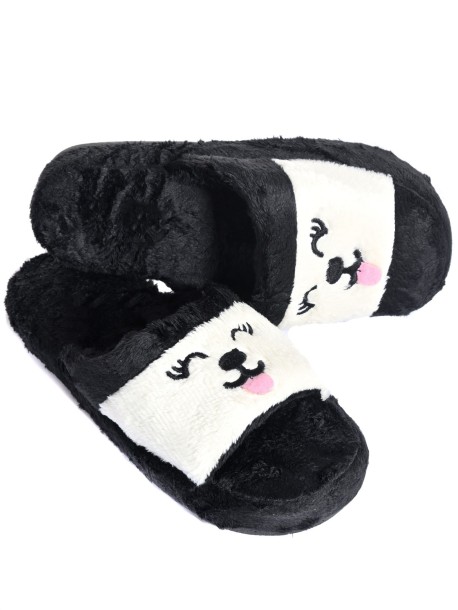 Черни пантофи с муцунка