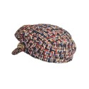 Елегантен цветен дамски каскет с декорация