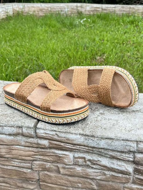 Дамски чехли в бохо стил