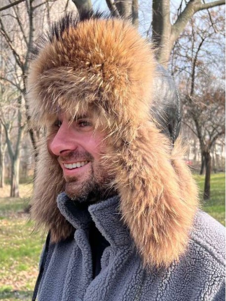 Мъжка ушанка от лисица - кафява