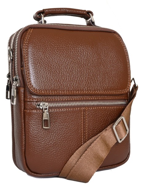 Мъжка чанта в светло кафяв цвят от естественa кожа