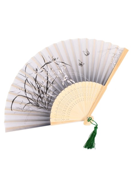 Дървено ветрило с пискюл за лятото