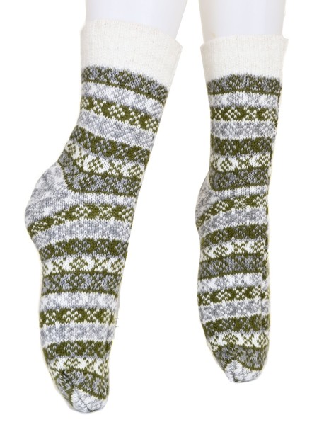 Дебели домашни чорапи