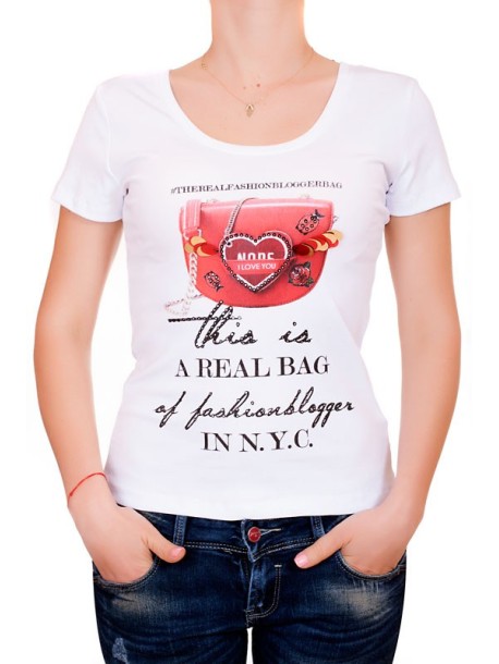 Бяла тениска с изрязан гръб