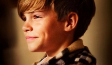 Ромео Бекъм е лицето на Коледната кампания на Бърбъри