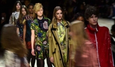 Модното шоу на студентите от Кралския колеж по изкуствата