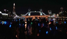 Модната нощ навън отново в Лондон