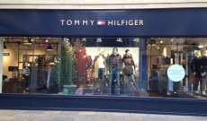 Томи Хилфигър вече и в Единбург