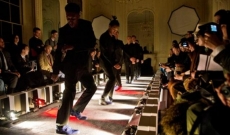 Защо мъжете харчат повече за обувки