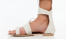 Дамски обувки на ниски цени