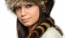 Шапки от естествена кожа