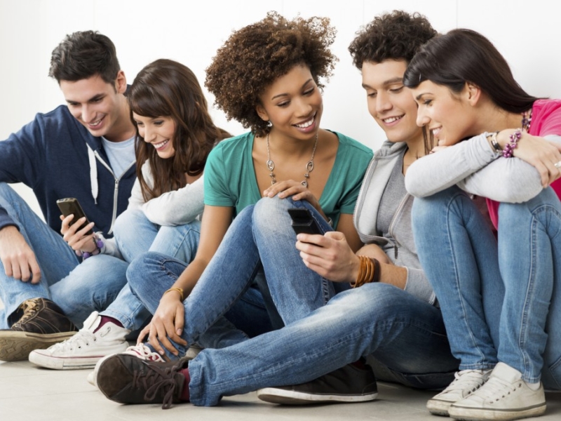 Как пазарува поколението У?