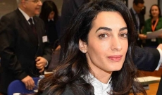 Амал Клуни става преподавател